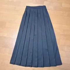 ブラック プリーツロングスカート
