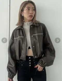 EMODA ボックスEマークショートブルゾン