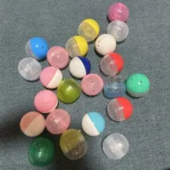 カプセルトイ セット　23個セット 小さめ