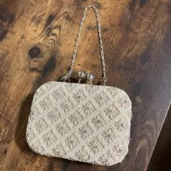 未使用しまむら購入　ビーズ刺繍 パーティーバッグ 花柄 チェーン付きのサムネイル