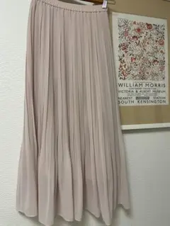 ユニクロ　プリーツロングスカート