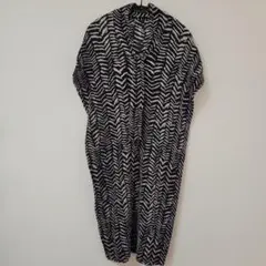 スペッチオ ノースリーブチュニック ワンピース ブラックとベージュ L