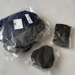 警察官帽子と手袋、黒ハートケース3点セット