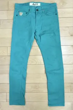 Item thumbnail for item 3d974b7e-5917-4262-bd38-6c641e731a12