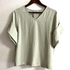 美品 神戸レタス ゆったりブラウス【フレンチスリーブ】 グリーン系 きれいめのサムネイル