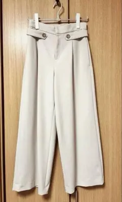 Heve シルキータックワイドパンツ バニラ36サイズ 1週間値下げ - メルカリ