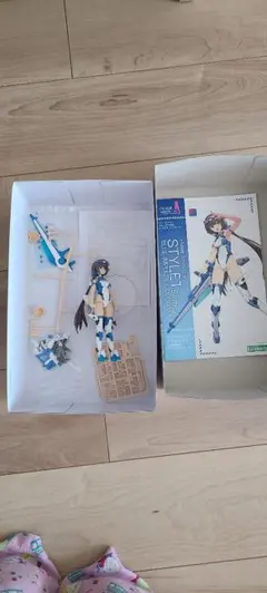 フレームアームズ・ガール　スティレットSwimsuit　ブルーインパルスVer