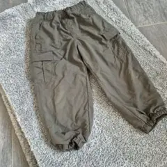 GU　カーゴパンツ 120　オリーブグリーン　カーキ