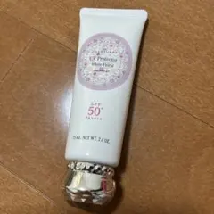 JILLSTUART ホワイトフローラル UV プロテクターSPF50 ほぼ新品のサムネイル