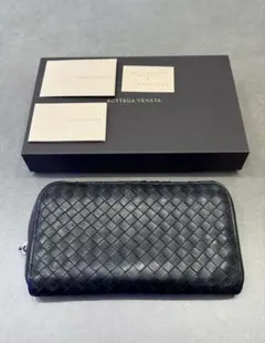 Bottega Veneta ブラック長財布 イントレチャート