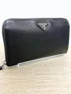 PRADA サフィアーノレザー 三角ロゴ　長財布 ブラック