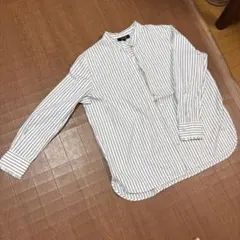 UNTITLED ストライプ 長袖シャツ フリルネック 44のサムネイル