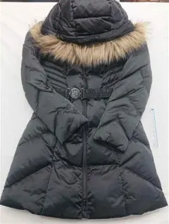 ■ゲス GUESS フェイクファー付きダウンコート ブラック系 S レディース