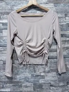 【YOMOMENT】ヨモメント シャーリング クロップド トップス ピンク M