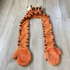 ディズニー　ファンキャップ　ティガー　マフラー