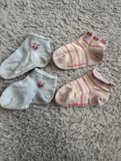 Hot Biscuits ベビー靴下 うさぎデザイン 2足セット