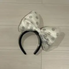 Item thumbnail for item 637d9cdf-10fb-4bfb-ad03-a2cc286ecd7c