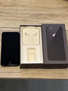 Apple iPhone 8 スペースグレー 本体