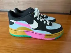 【美品23㎝】ナイキ GSエアフォース1 LV8 2 マルチカラー スニーカー