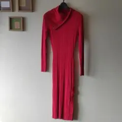 GUESS ロングコットンニットワンピース