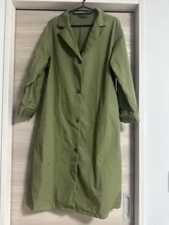 GU トレンチコート