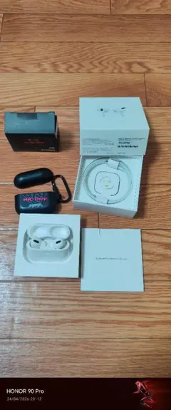 Apple AirPods1 Pro 本体 充電ケース付き正常に動作します