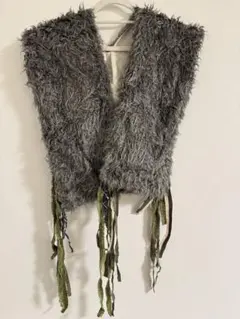 新品未使用☆hei 毛毛毛ベスト ケケケベスト グレーハンドメイド