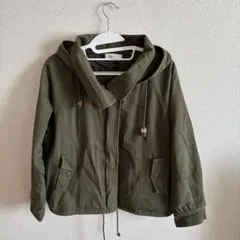 オリーブグリーン フード付きジャケット