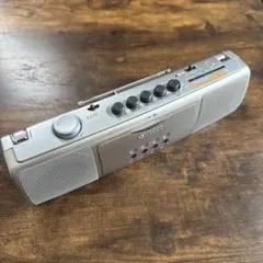 ジャンクKENWOOD CAR-A3TV ラジオカセットレコーダー 本体のサムネイル