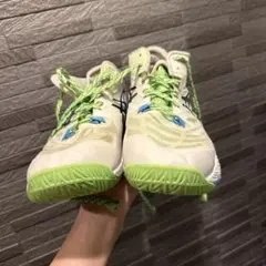ASICS メタライズバレーボールシューズのサムネイル