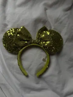 ディズニー　ミニーカチューシャ　スパンコール　グリーン