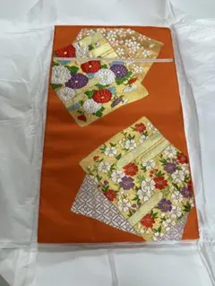華やかな花柄の袋帯