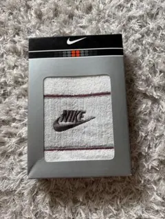 NIKE タオルハンカチ 箱入りのサムネイル