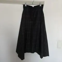 アシンメトリックヘム フレアスカート 黒とグレー