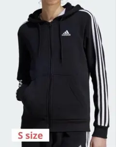 adidas レディース　パーカー