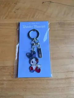 Wonder Museum アンラブレス ステンドグラスキーホルダー