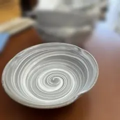 たち吉 未使用 陶器 渦巻き模様 ボウル 鉢 皿 5個セットのサムネイル