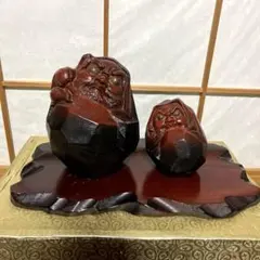 敷板付き 啓祐作 鉄鋳造 達磨 置物 大小2点セット 鋳物 だるま 高岡銅器