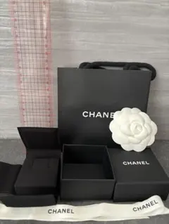 シャネル　ギフトボックス　3点セット 2025年最新】シャネル ギフトボックスの人気アイテム - メルカリ