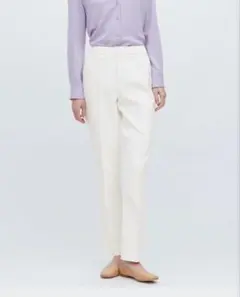 新品タグ付　ユニクロ　感動パンツ ウールライク丈長め　М　ホワイト