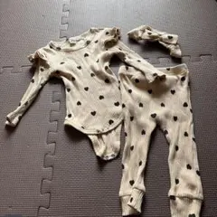 ベビーロンパース　女の子　ロンパース　ハート柄