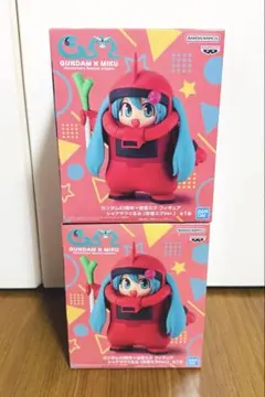 【2点セット】初音ミク　シャアザクぐるみ　ガンダム45周年　フィギュア