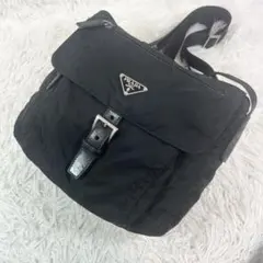 PRADA プラダ ショルダーバッグ 三角ロゴ 斜め掛け