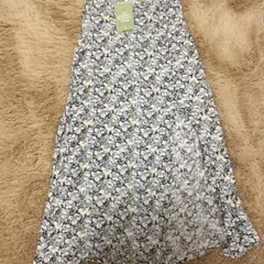 H&M 花柄フレアスカート