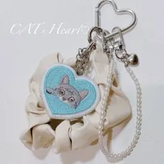 猫ハート刺繍バッグチャーム パールじゃらじゃらキーホルダー ハート スカイブルー