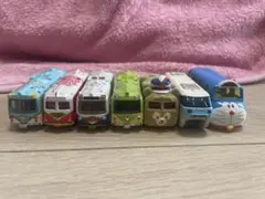 ★お得★トミカ　ディズニーバス　ドラえもんバスセット