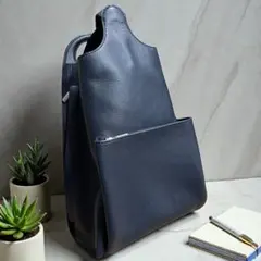 Item thumbnail for item c36986bd-23f8-4551-8038-9f22c84cb99b