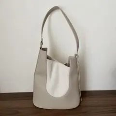 ショルダーバッグ　キャンパス地　合皮　コンビ　ベージュ　春夏