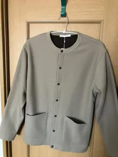 ikka ベージュ　ボンディングクルーネックカーディガン Lサイズ　ワッフルのサムネイル