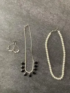 【値下げ】アクセサリー　まとめ売り　ネックレス　ピアス